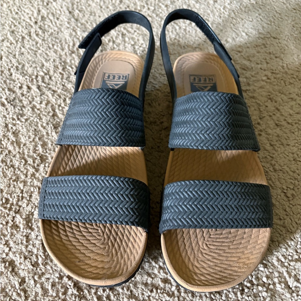 REEF Sandals with Black Straps and Tan Footbed